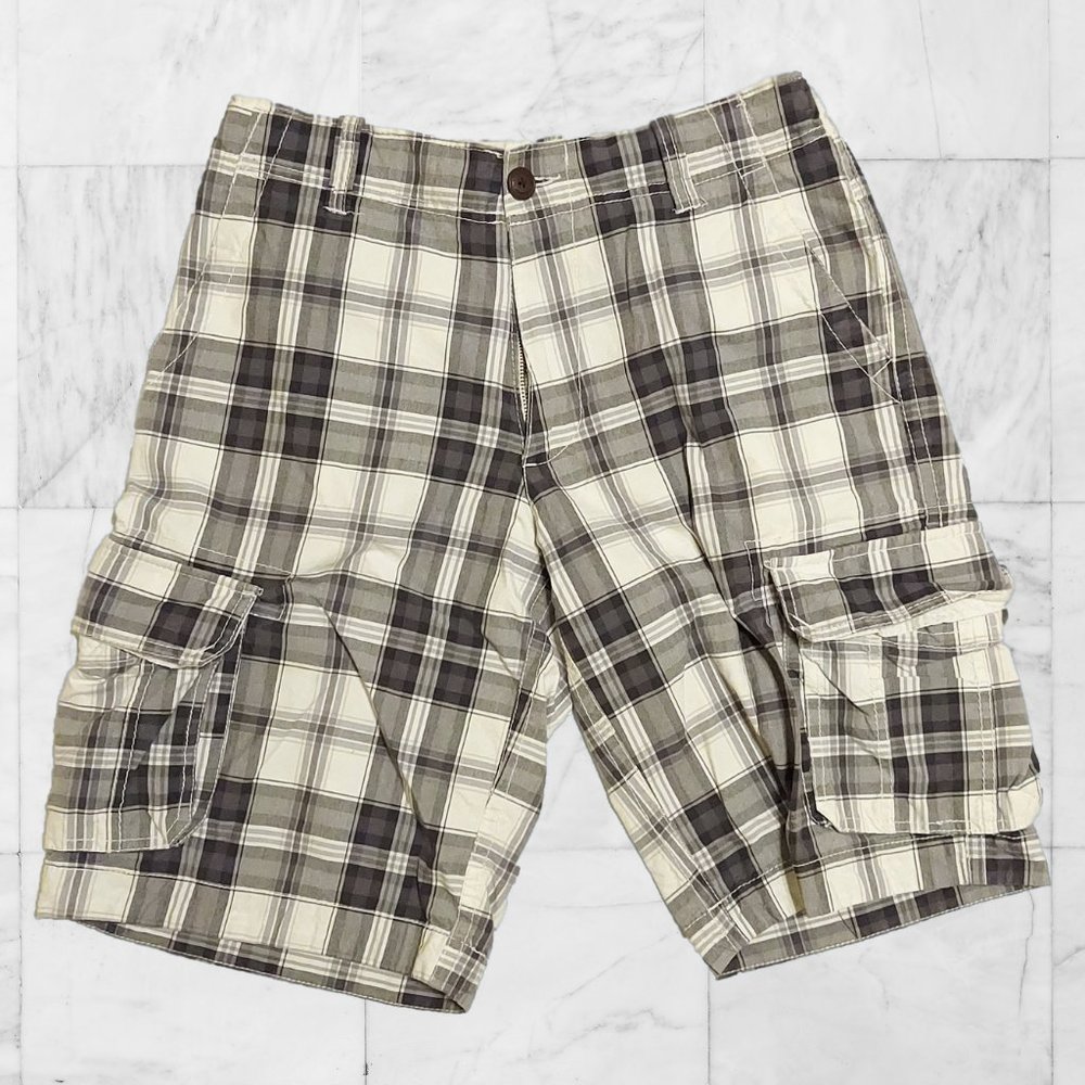 Aeropostale A87 Cargo Shorts Size 30 Black and White Plaid GUC